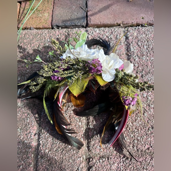 Floral & Feather Headband - Picture 12 of 15